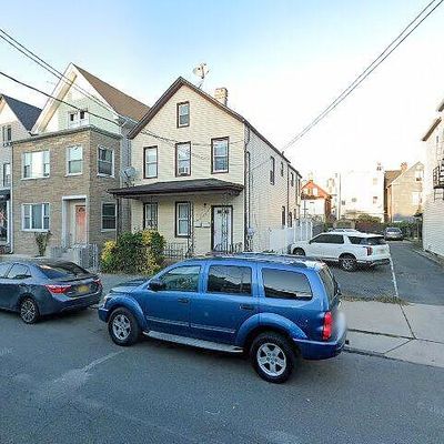 217 Clark Pl, Elizabethport, NJ 07206