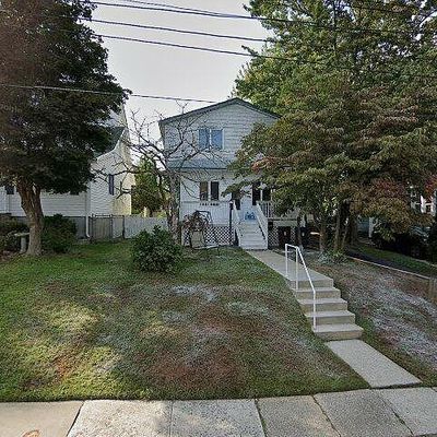 217 Edgegrove Ave, Staten Island, NY 10312