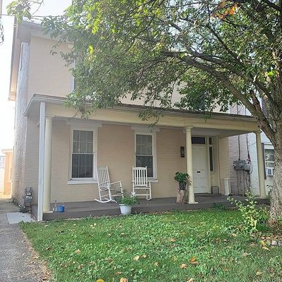 217 S Washington St, Greencastle, PA 17225