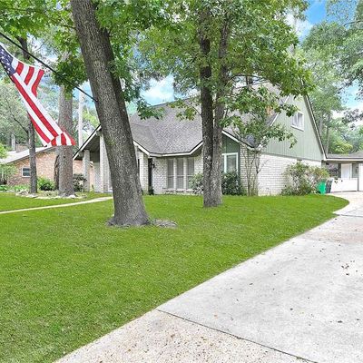 2170 Tree Ln, Kingwood, TX 77339