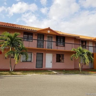 2170 W 60th St, Hialeah, FL 33016