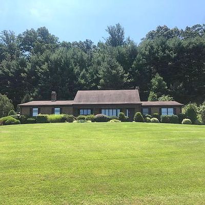 2177 Manchester Rd, Westminster, MD 21157