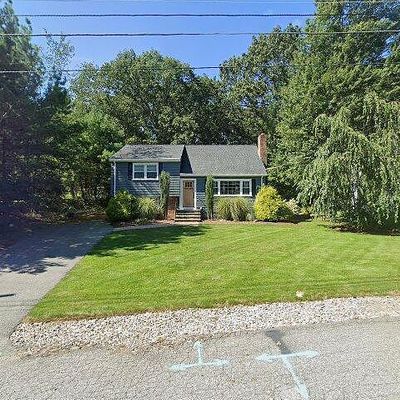 20 Emerson St, Reading, MA 01867