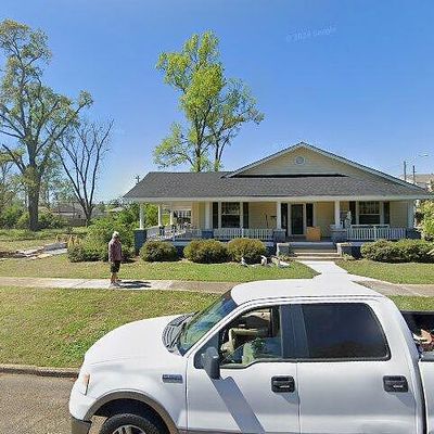 200 4th St S, Amory, MS 38821