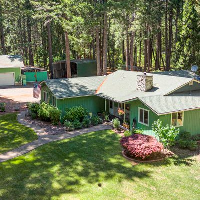 200 Cornett Ln, Cave Junction, OR 97523