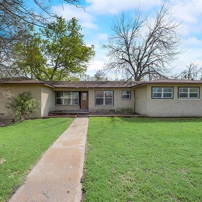 200 E 6 Th St, Kaufman, TX 75142