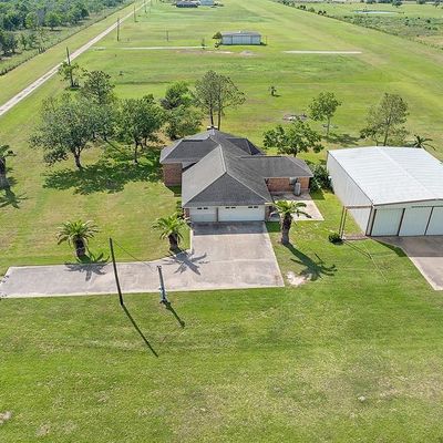 200 Eagle Rd, Brazoria, TX 77422