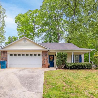 200 Park Pl, Morganton, NC 28655