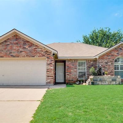 2001 Cancun Dr, Mansfield, TX 76063