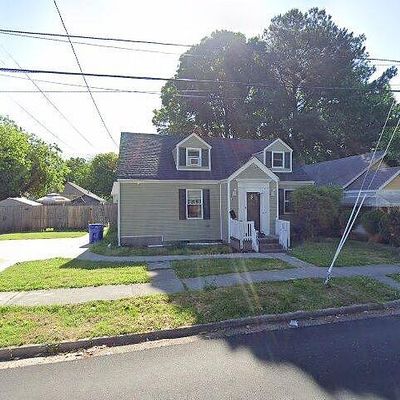 2001 Des Moines Ave, Portsmouth, VA 23704