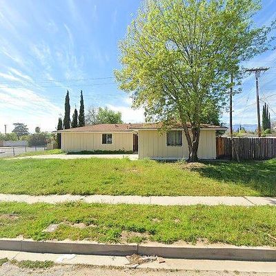 2004 E 18 Th St, San Bernardino, CA 92404