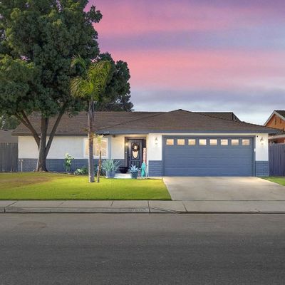 2009 Faith Ave, Bakersfield, CA 93304