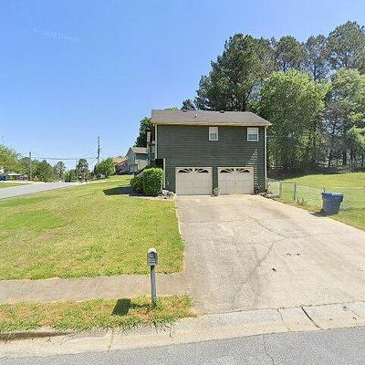 201 Campbell Dr, Dallas, GA 30132