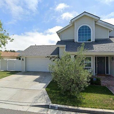 201 Costa Mesa St, Costa Mesa, CA 92627