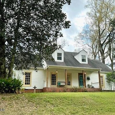 201 Dana Rd, Natchez, MS 39120