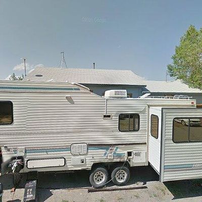 201 N Main St, Pavillion, WY 82523