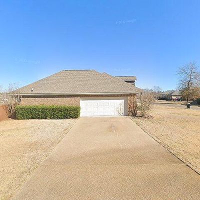 201 Turtle Ln, Brandon, MS 39047