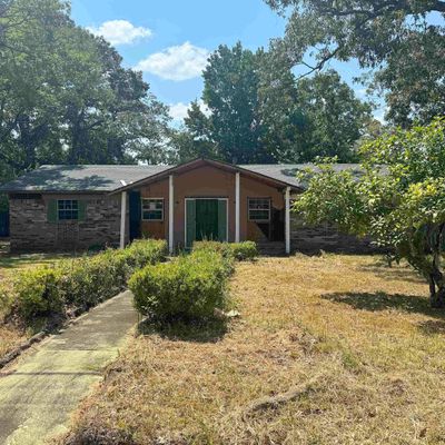 2016 Hillcrest Rd, Mobile, AL 36695