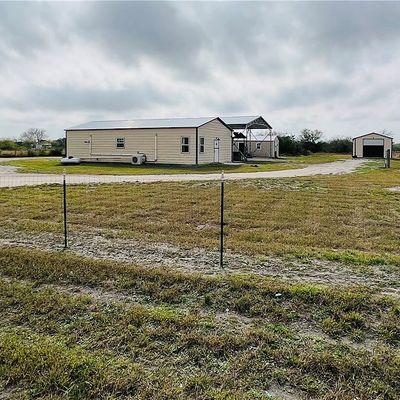 202 Cty Road 3061, Orange Grove, TX 78372