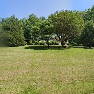 202 Drexel Rd, Morganton, NC 28655