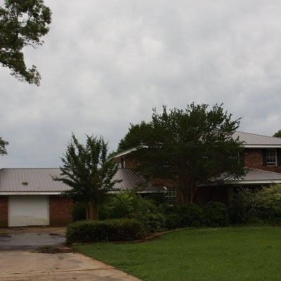 202 County Farm Rd, Lumberton, MS 39455