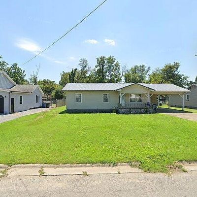 202 Ramsey St, East Prairie, MO 63845