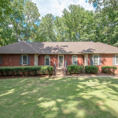 202 Taliaferro Dr, Hogansville, GA 30230