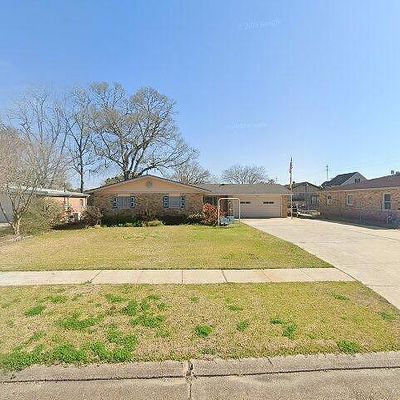 2020 Maple St, Morgan City, LA 70380