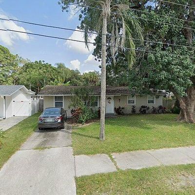 2025 Stratford Dr, Sarasota, FL 34232