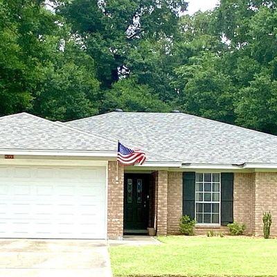 203 Green Forest Dr, Monroe, LA 71203