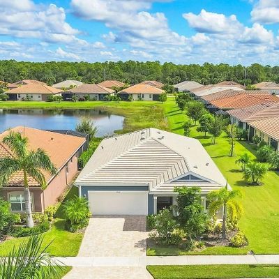 20318 Minuet Pl, Venice, FL 34293