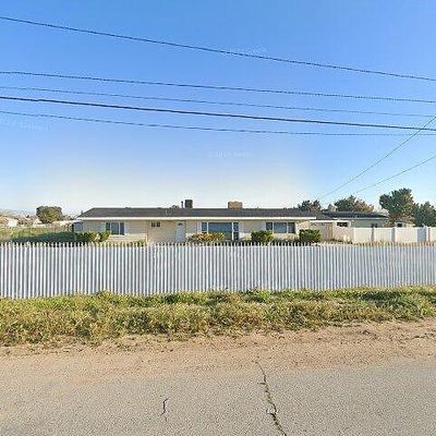 2039 Columbia Way, Palmdale, CA 93551