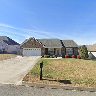 204 Cornerstone Cir, Clinton, TN 37716