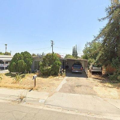 204 Peach St, Exeter, CA 93221