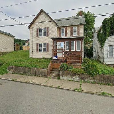 204 W 8th St, Tarentum, PA 15084