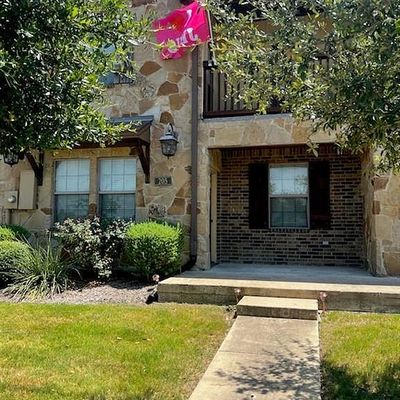 205 Deacon Dr W, College Station, TX 77845