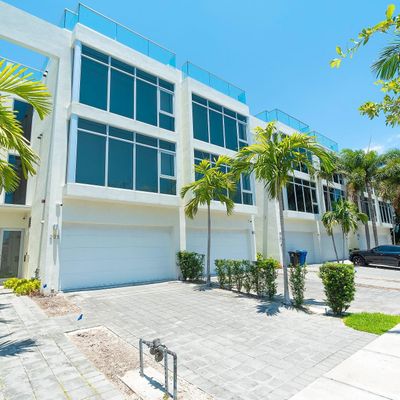 205 Hendricks Isle, Fort Lauderdale, FL 33301