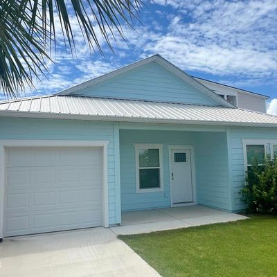 205 Laguna St, Panama City Beach, FL 32413