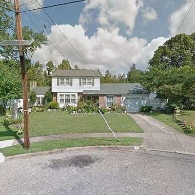 205 Poplar Ter, Somerdale, NJ 08083