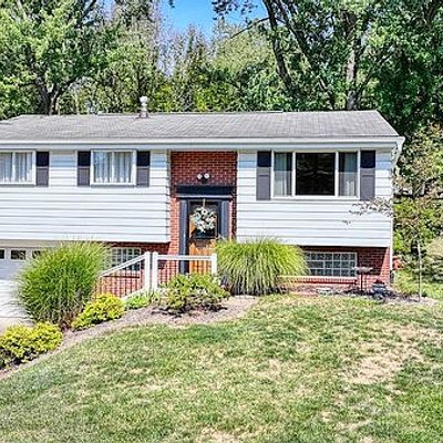 205 Shoreham Dr, Allison Park, PA 15101