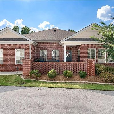 205 Villa Park Cir, Stone Mountain, GA 30087