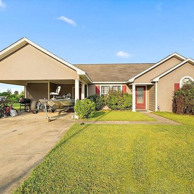 2271 Azalea St, Yazoo City, MS 39194