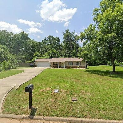 228 Cambridge Ln, Longview, TX 75601