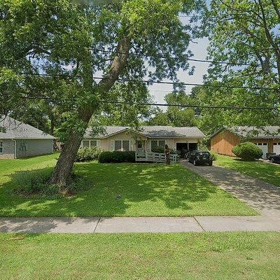 228 Hargett St, Clute, TX 77531