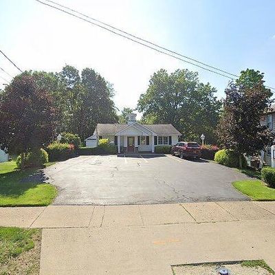 228 N Broad St, Grove City, PA 16127