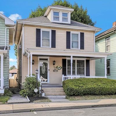 228 W Ferdinand St, Manheim, PA 17545