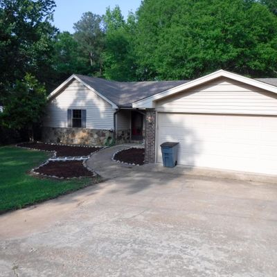 229 Dove Whitaker Rd, Caledonia, MS 39740