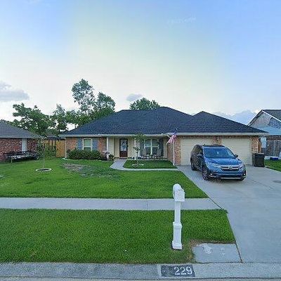 229 Windward Dr, Houma, LA 70360