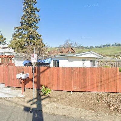 2290 Upland Rd, San Leandro, CA 94578