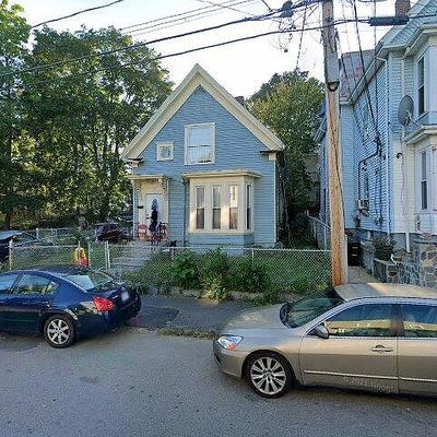 23 Glenwood St, Brockton, MA 02301